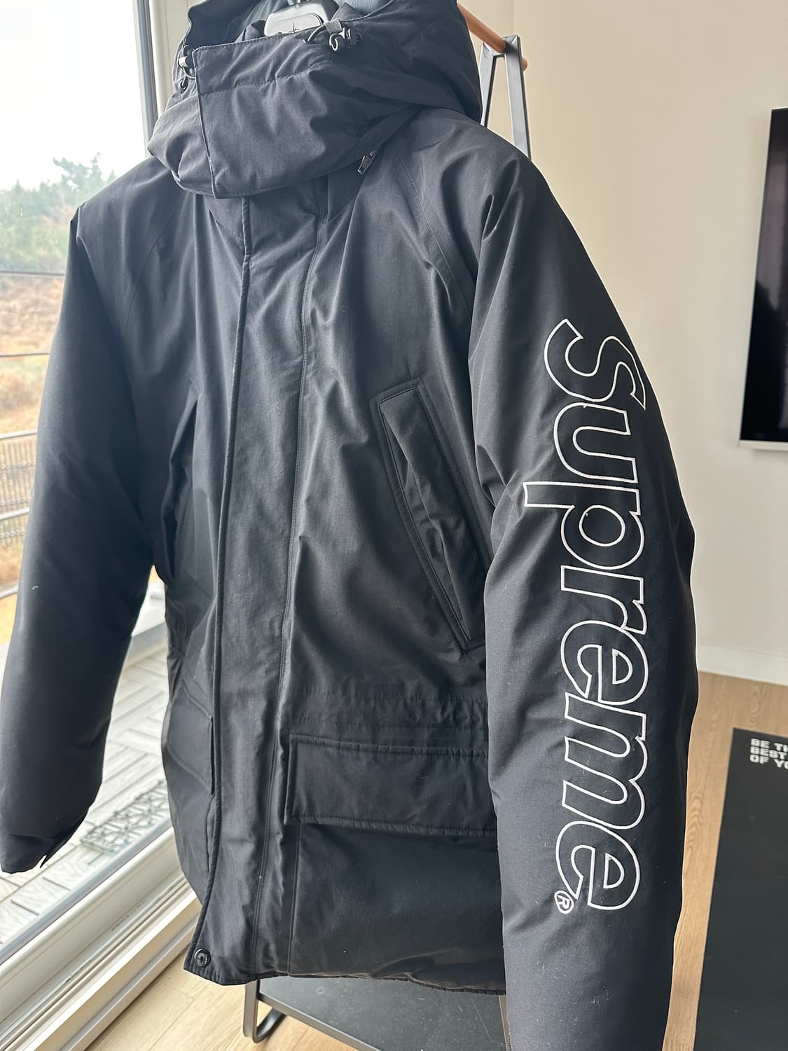 슈프림 17FW 700필 패딩 M 상품이미지3