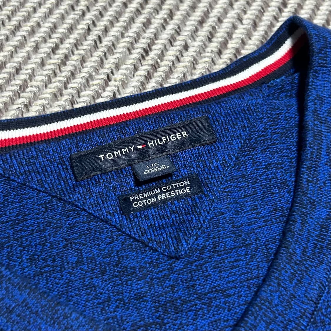 [L] Tommy 타미힐피거 코튼 브이넥 니트 상품이미지3