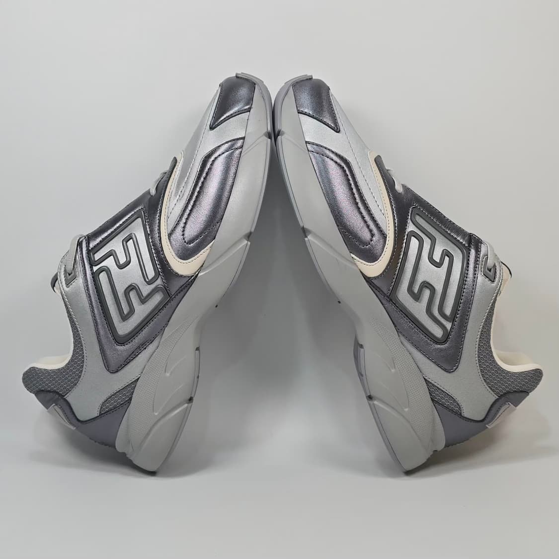 펜디 패스터 트레이너 스니커즈 ( 290 ) 상품이미지4