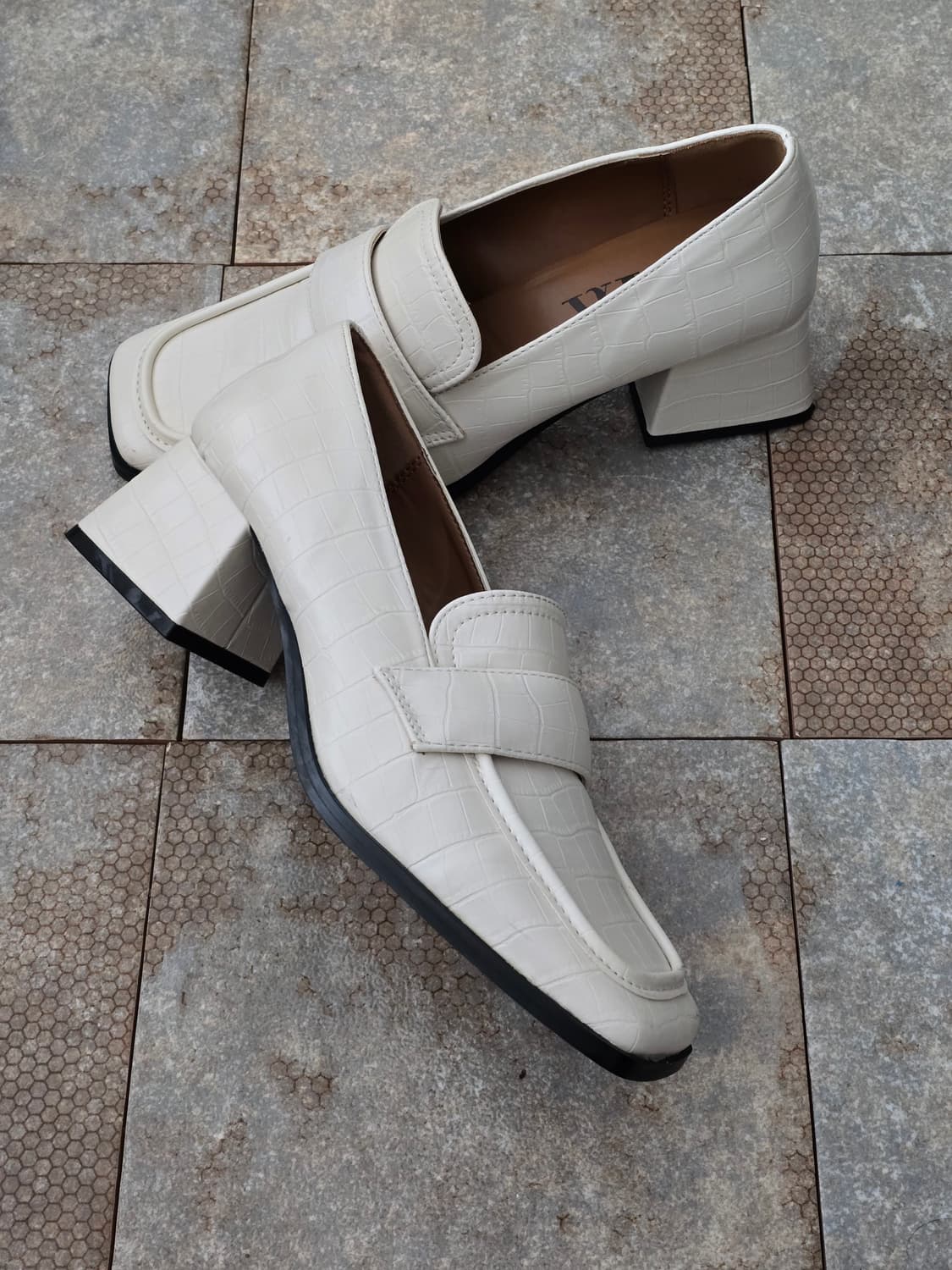 (235)자라 크로커 힐 로퍼 구두 상품이미지6