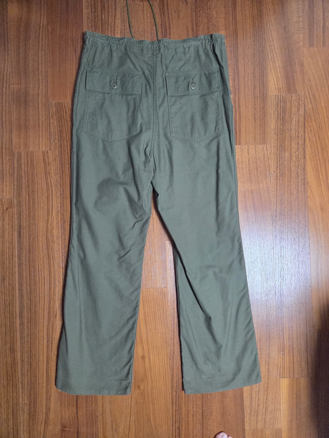 니들스 카키색 퍼티그 팬츠 상품이미지6