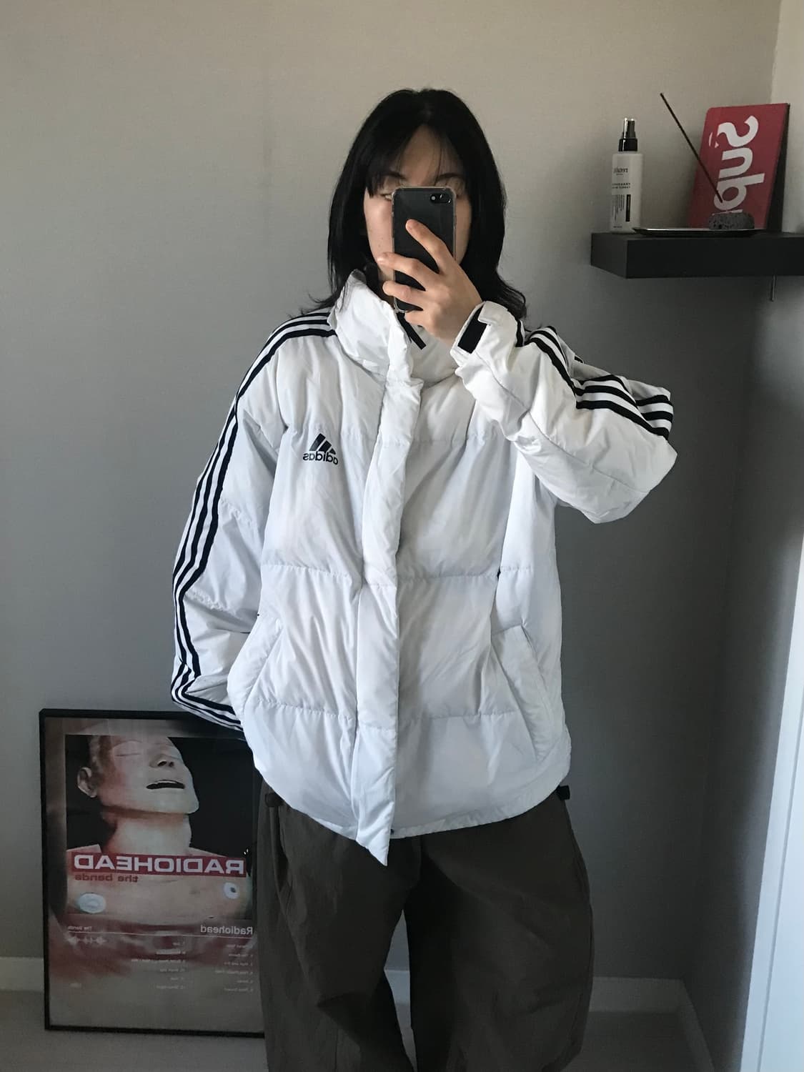 아디다스 삼선 로고 사이드라인 화이트 패딩 상품이미지3