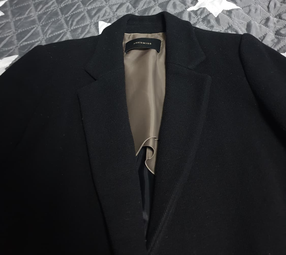 쉬즈미스 버튼리스 울 혼방 하프코트 블랙 (55) 상품이미지2