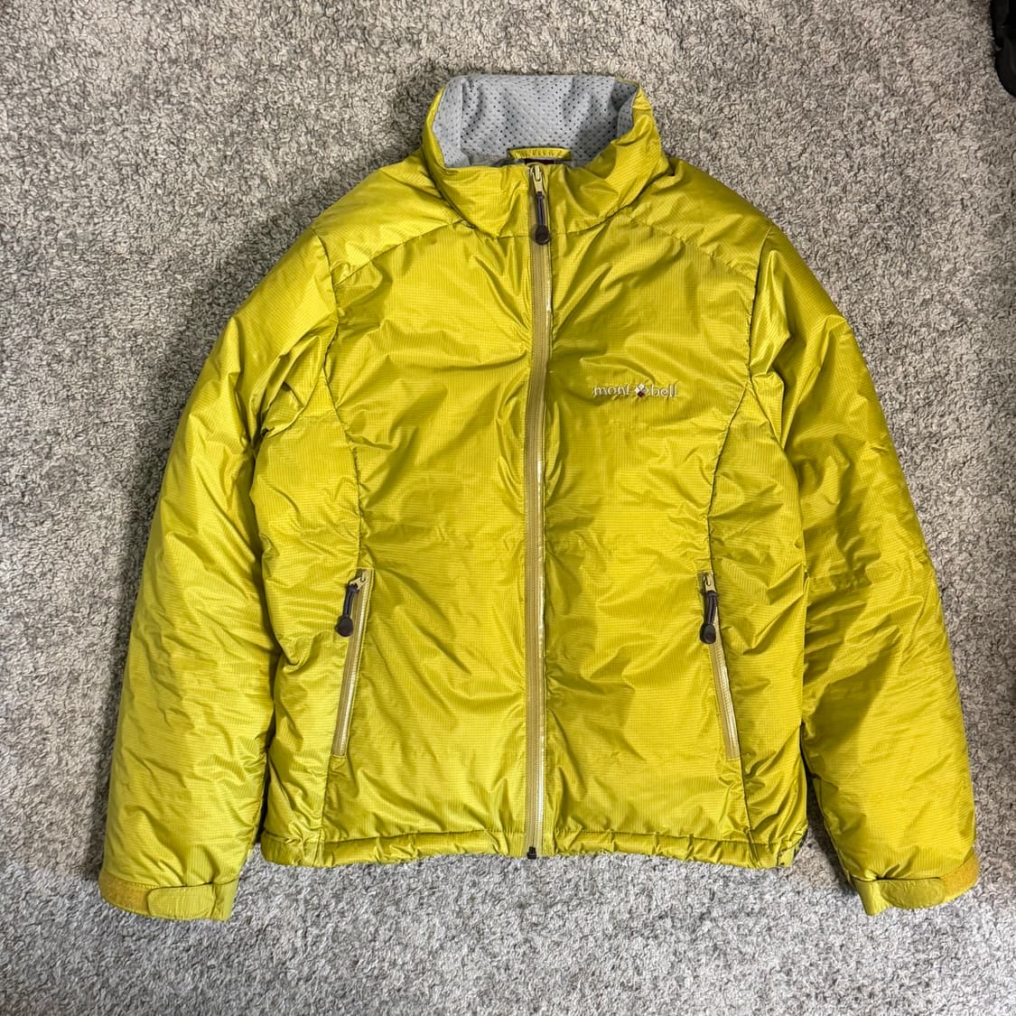 몽벨 구스다운 경량 패딩 상품이미지1