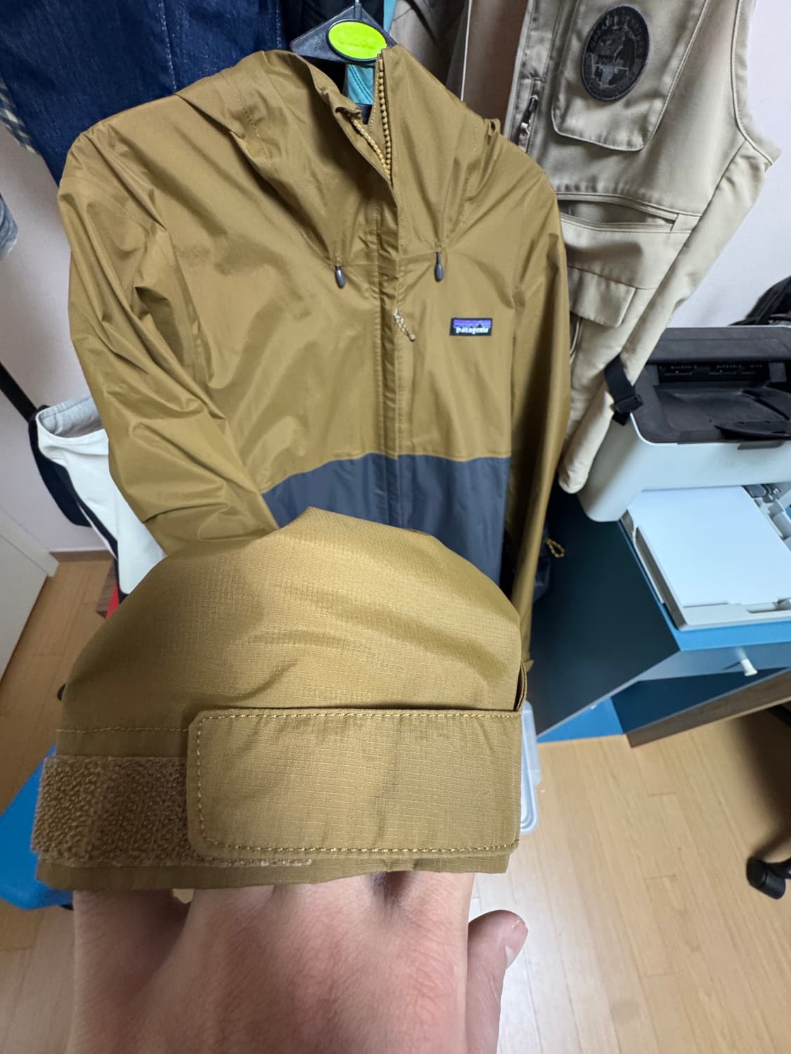 파타고니아 바람막이 M size 상품이미지4