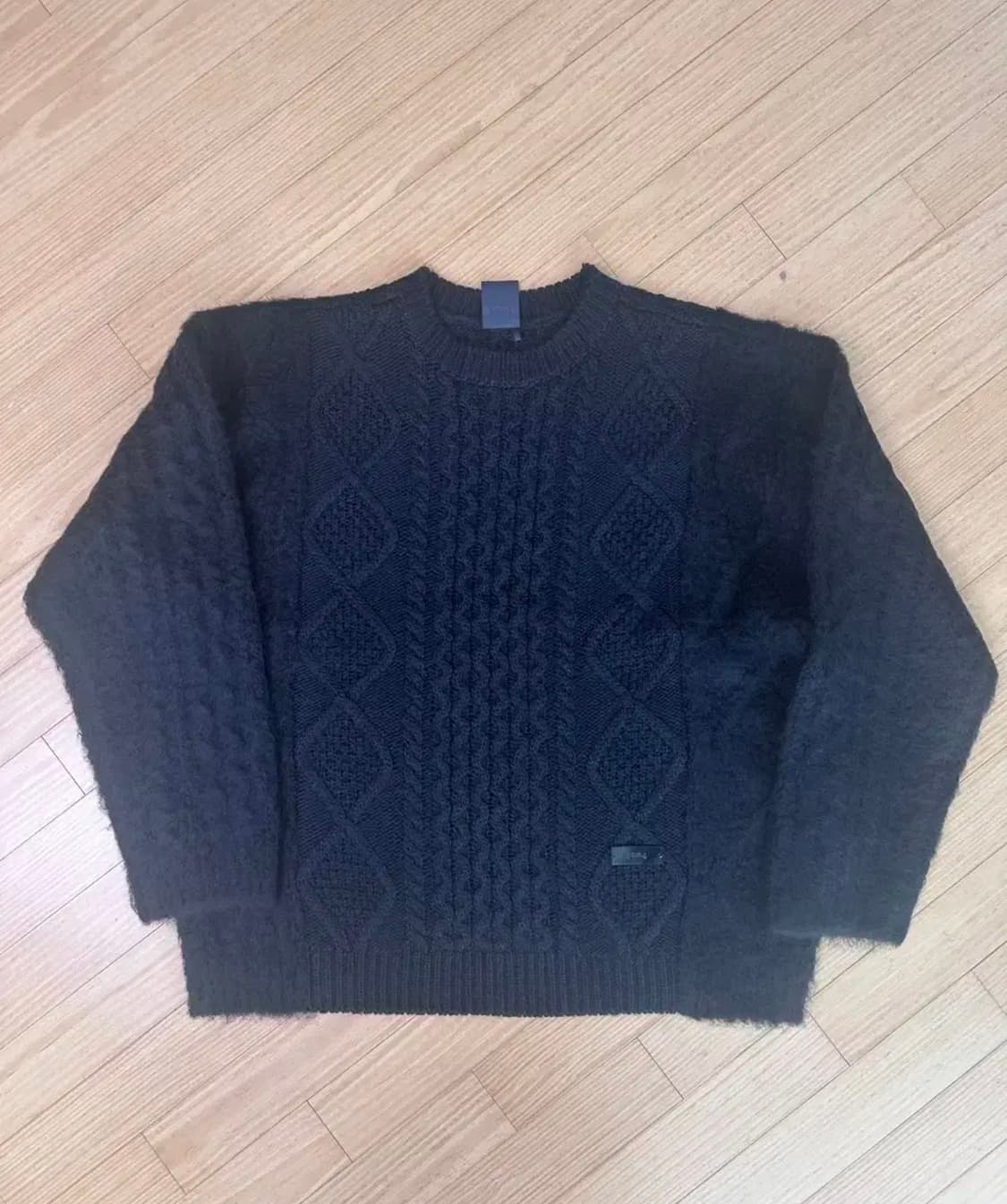 (L)24FW 준지  조직 믹스 풀오버 - 블랙(송중기니트) 상품이미지8