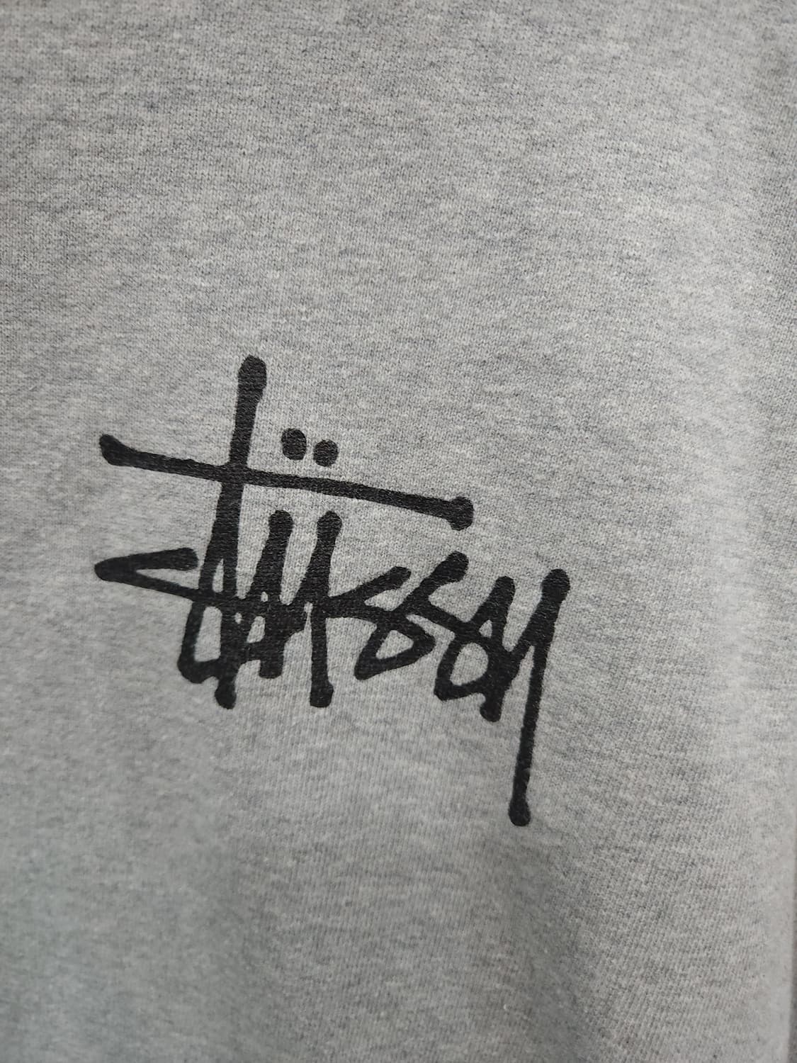 스투시 그레이 스탁 빅로고 맨투맨

 상품이미지2