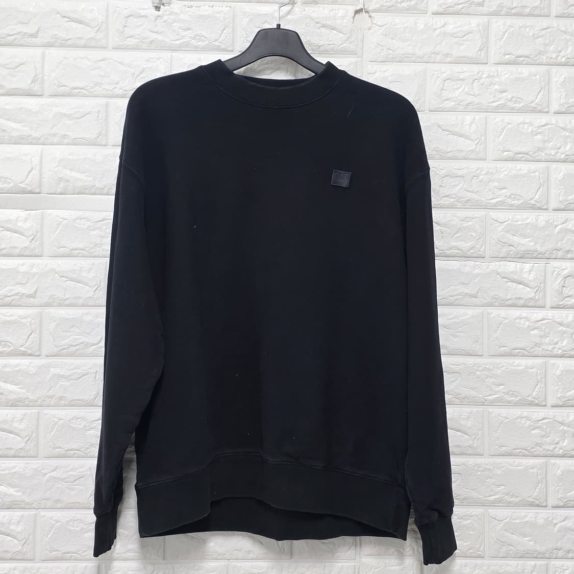 아크네 스튜디오 acne 블랙 맨투맨 L 상품이미지1