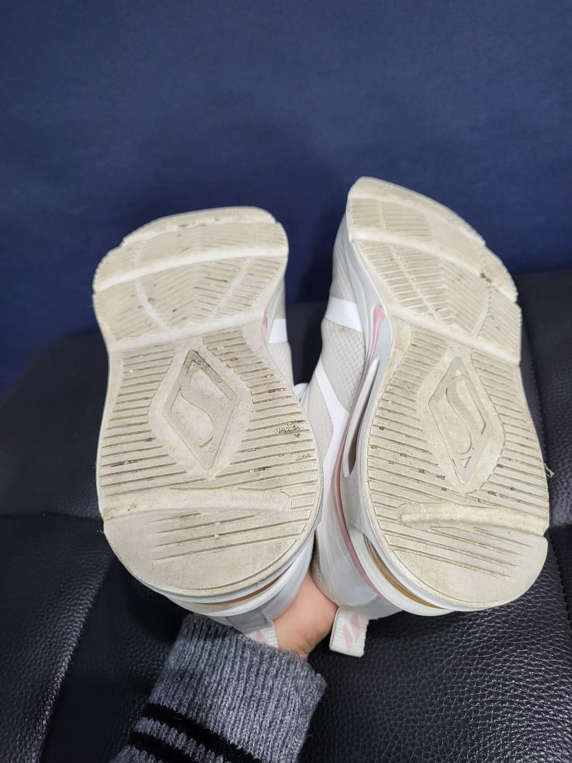 스케쳐스 메모리폼 운동화 상품이미지7