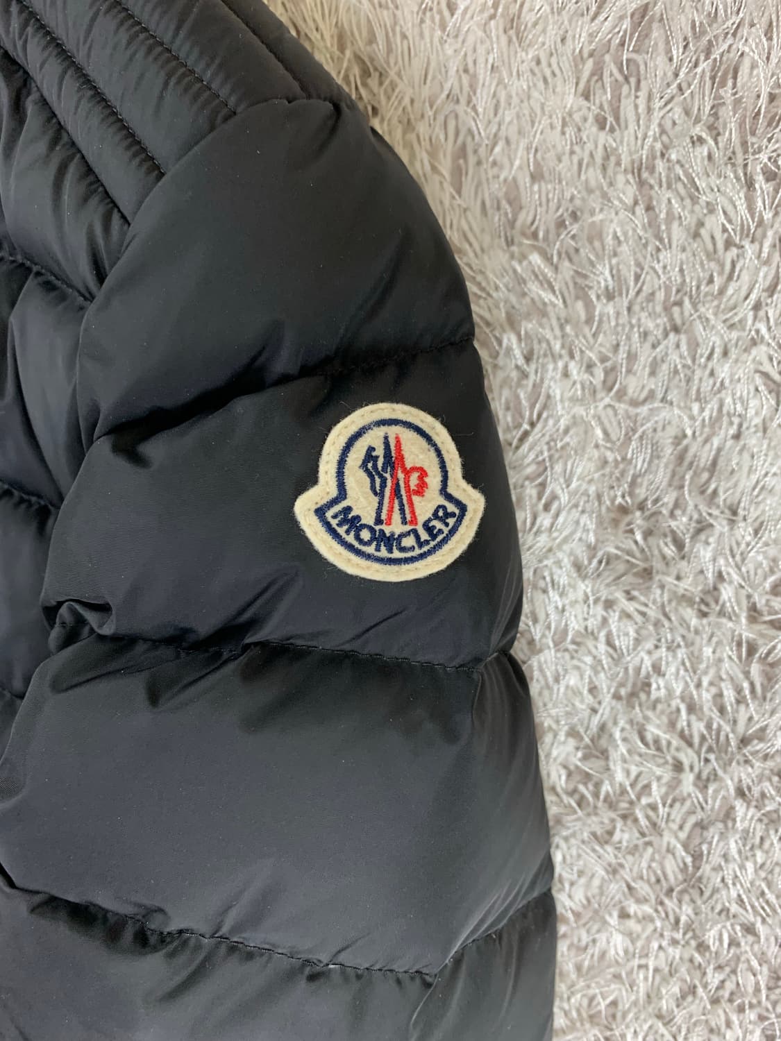 [1] 정품 풀구성 몽클레어 아미오 패딩 블랙 상품이미지4