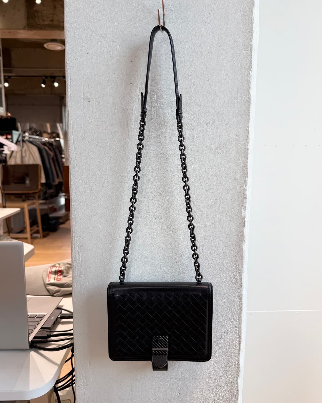 보테가베네타 블랙 인트레치아토 숄더백  상품이미지2