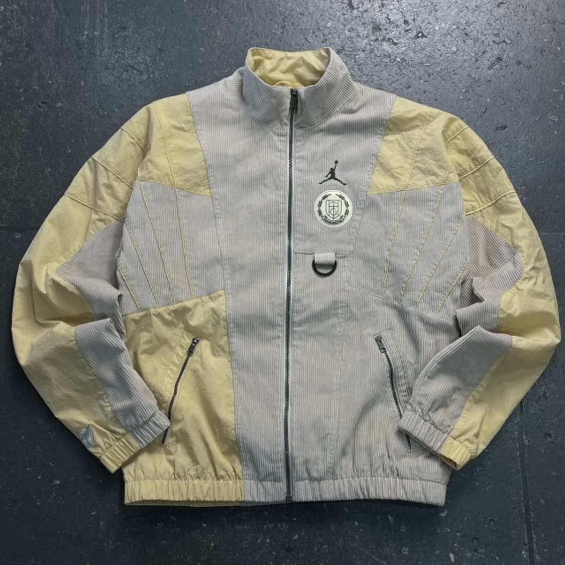 100 조던 x 러셀 웨스트브룩 오너 더 기프트 자켓 상품이미지1