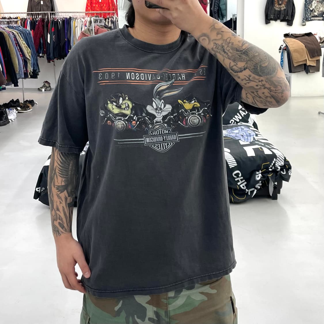 할리데이비슨 00s 루니툰즈 페이딩 빈티지 반팔 티셔츠 상품이미지2