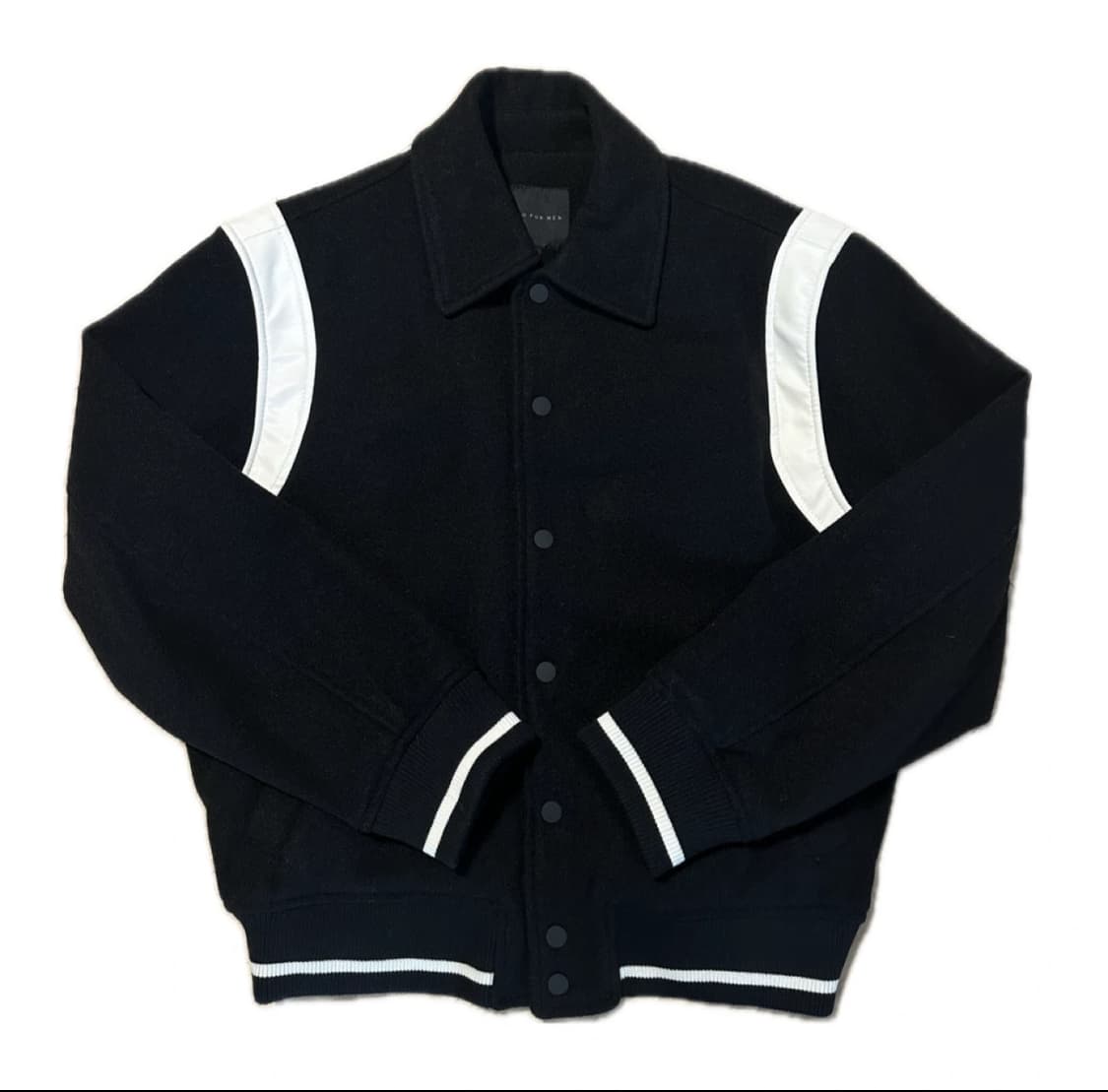 스파오 바시티 자켓 상품이미지1