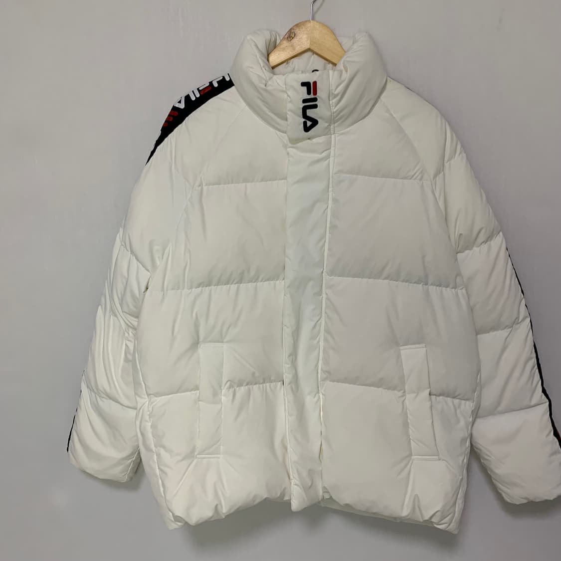 휠라 FILA 화이트 패딩 점퍼 빈티지 남녀공용 L 상품이미지2