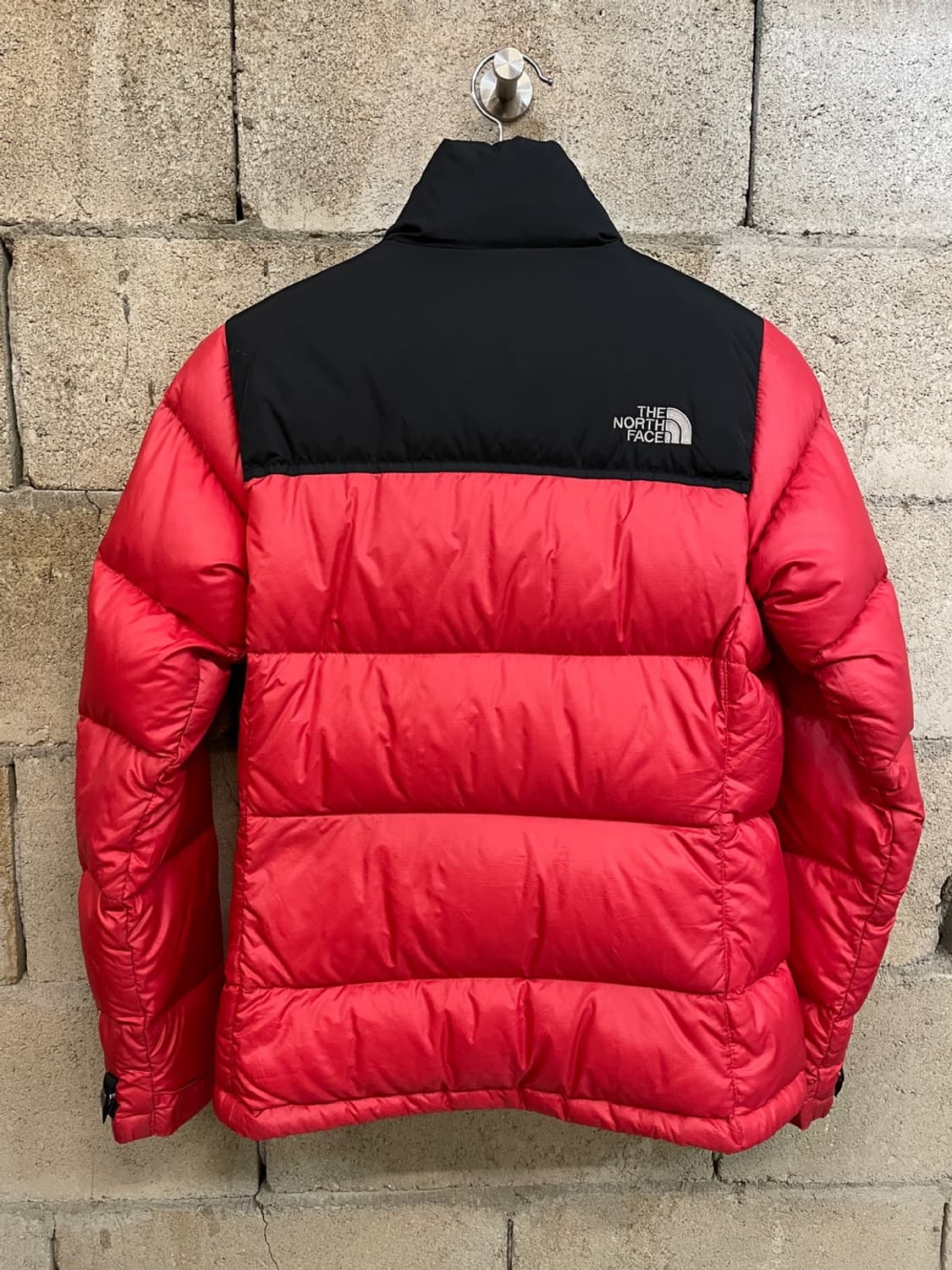 노스페이스 눕시 700 다운 패딩 상품이미지4