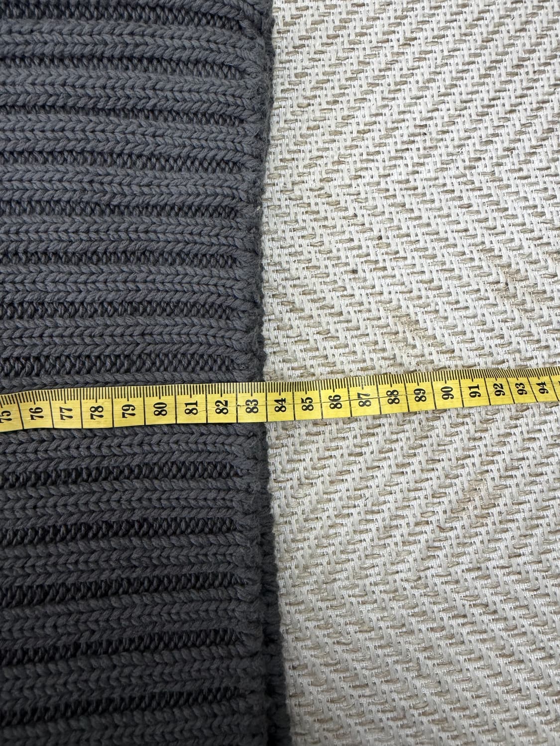 매장판정품) 발렌시아가 20ss 후드 니트 맨투맨 L  상품이미지10