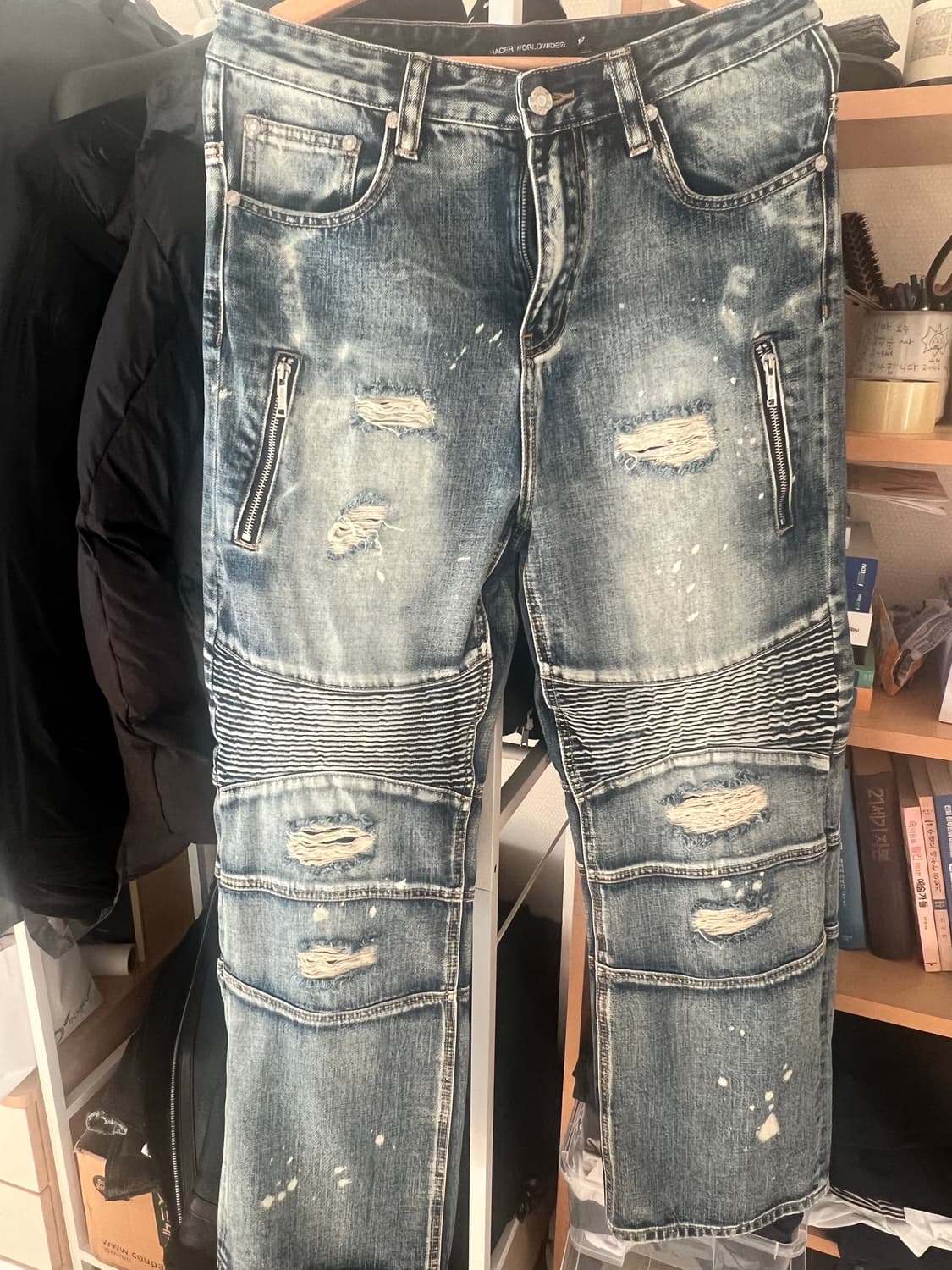 Racer worldwide bleach painter denim 상품이미지1