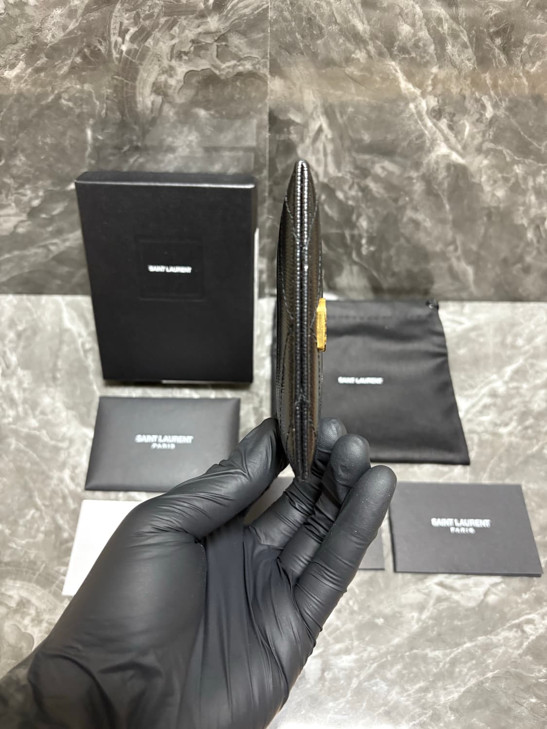 [새상품급] 입생로랑 그랑 드 뿌드르 마틀라세 카드지갑 상품이미지5