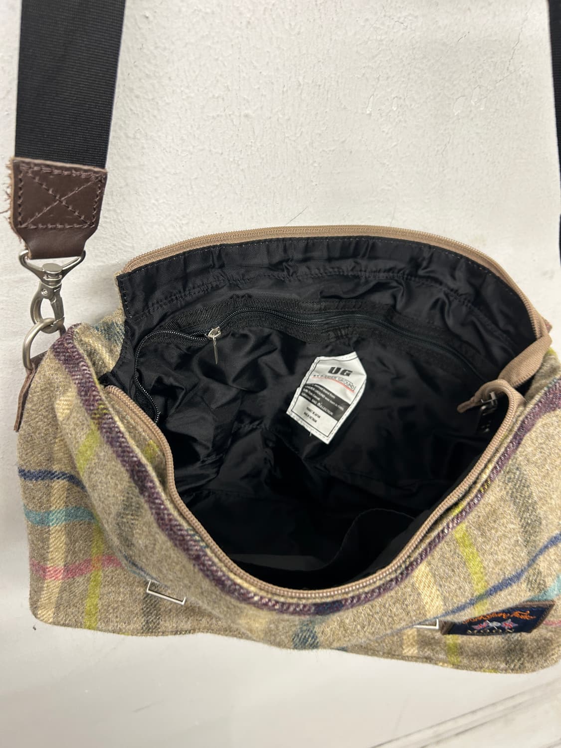 언더그라운드 MOON 요크셔 트위드 크로스 상품이미지3