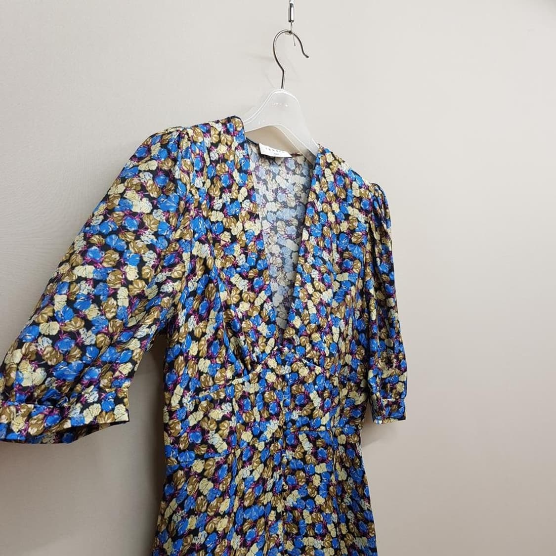 산드로 플라워 프린트 브이넥 원피스 S사이즈 상품이미지4