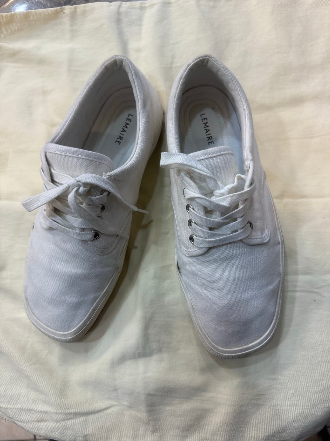 7/260 정품 르메르 캔버스 스니커즈 팝니다 상품이미지2