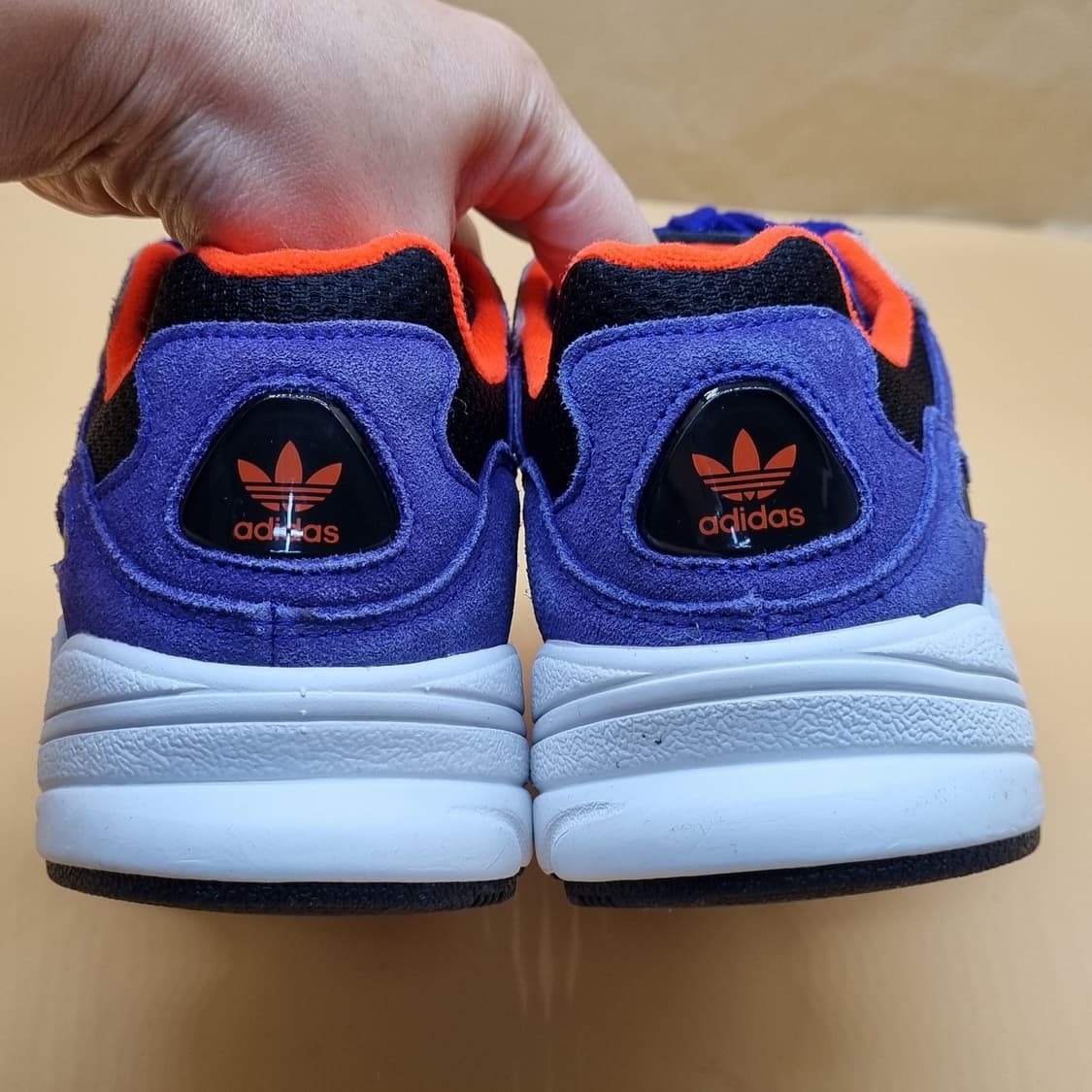 아디다스 영96 캐즘 여성운동화230. 상품이미지4