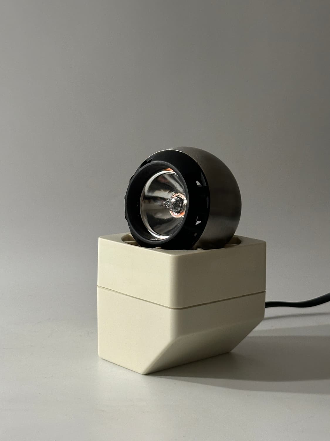 80’s 독일 OSRAM 빈티지 테이블 조명 스페이스 에이지  상품이미지9