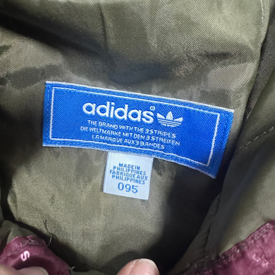 ✨ (바배) 아디다스 파이어버드 땡땡이 버건디 후드 바람막이  상품이미지3