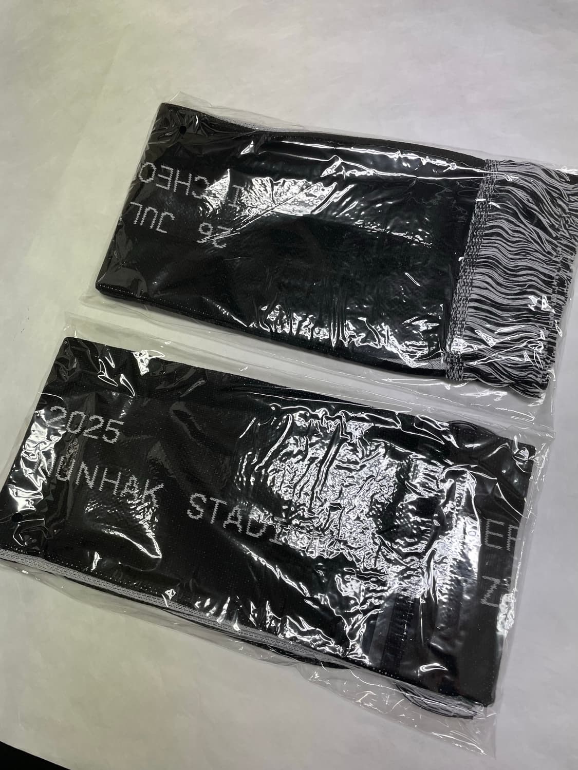 [미개봉] 칸예 머플러 ye live in korea /vip 전용 굿즈 상품이미지5