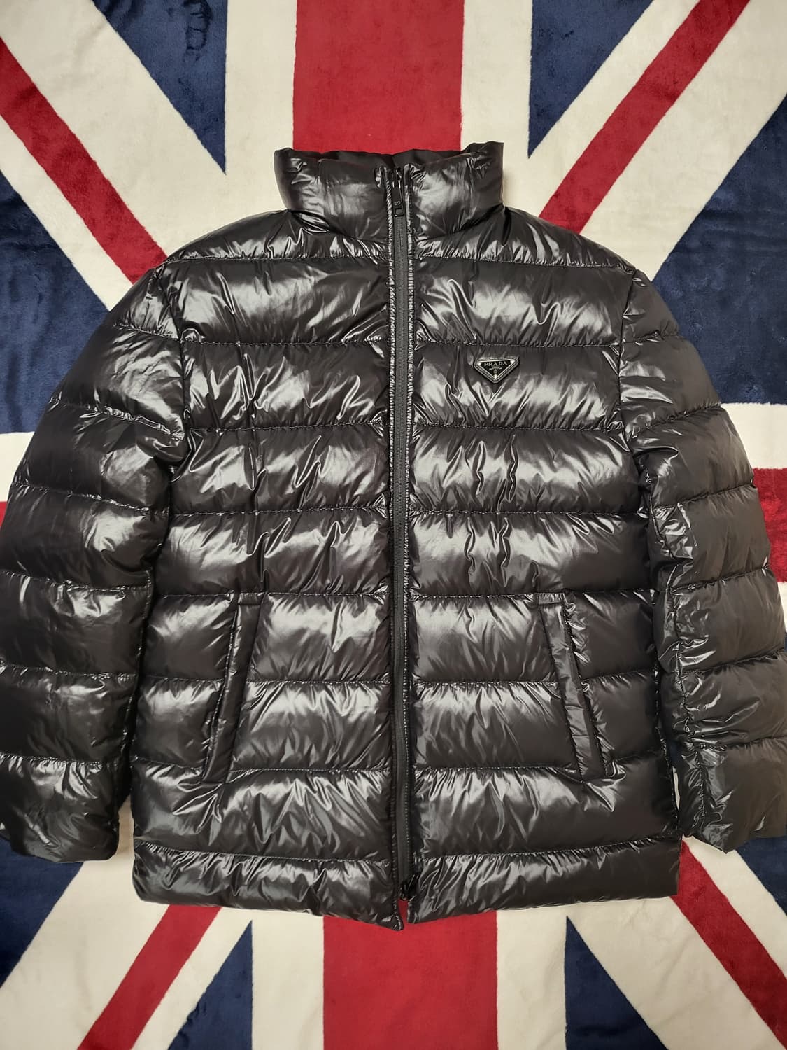 프라다 리나일론 리버시블 패딩 SGC398 상품이미지3