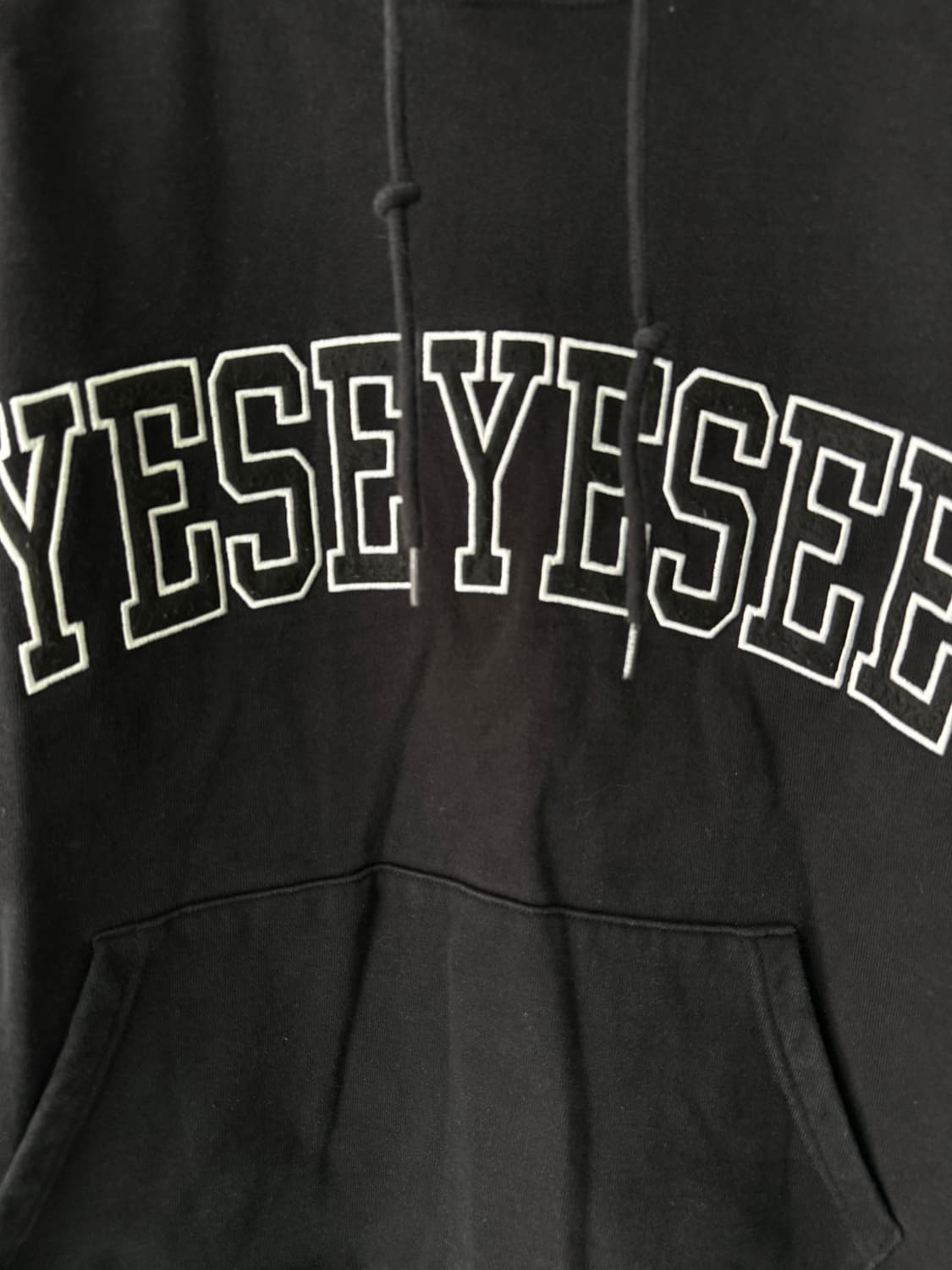 YESEYESEE 후드티 S 블랙 (사이즈크게나옴) 상품이미지3