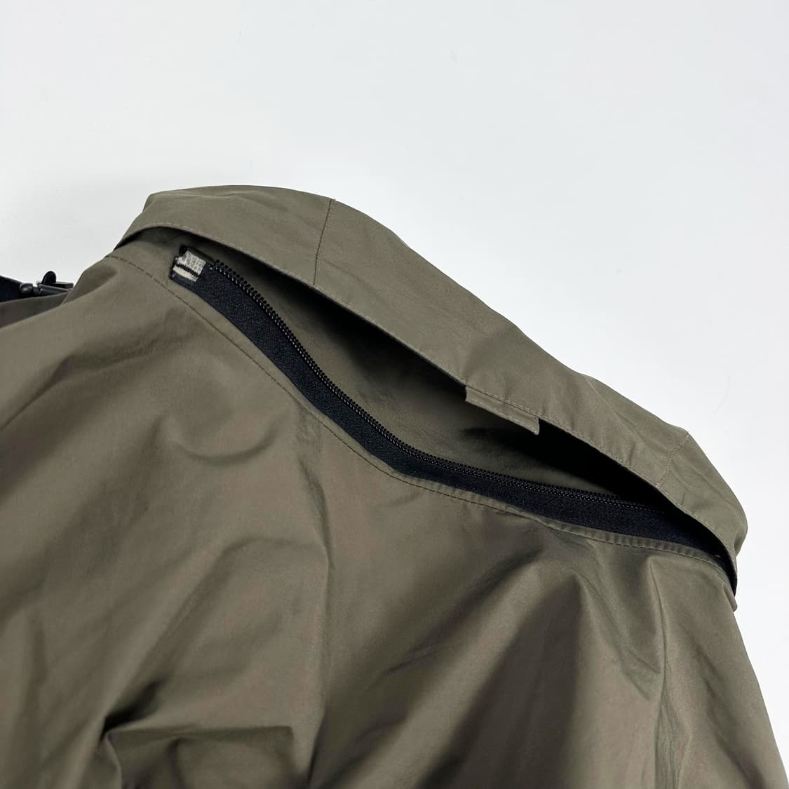 컬럼비아 고어텍스 티타늄 브라운 바람막이 자켓 (XXL) 상품이미지5