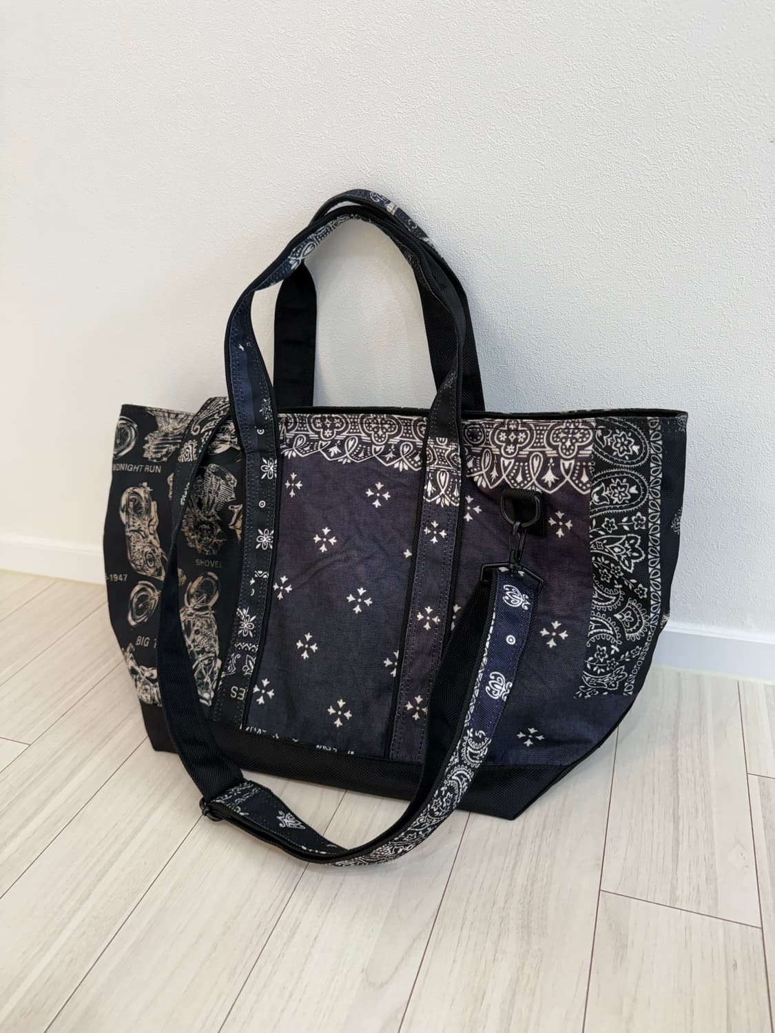 더스트 모터사이클 서비스 페이즐리 토트백 상품이미지1