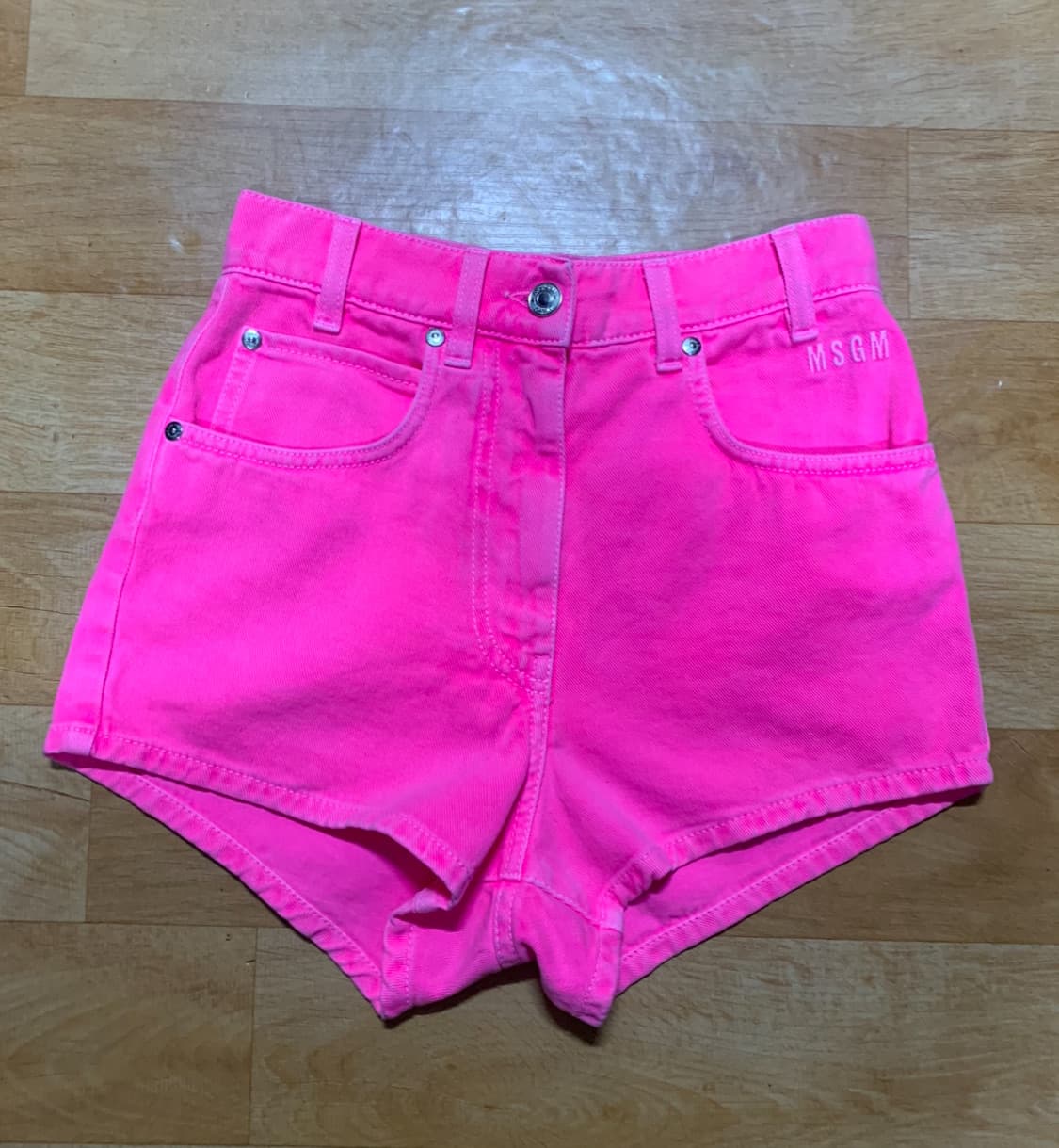 MSGM 엠에스지엠 하이웨스트 데님 숏츠(36 사이즈) 상품이미지1