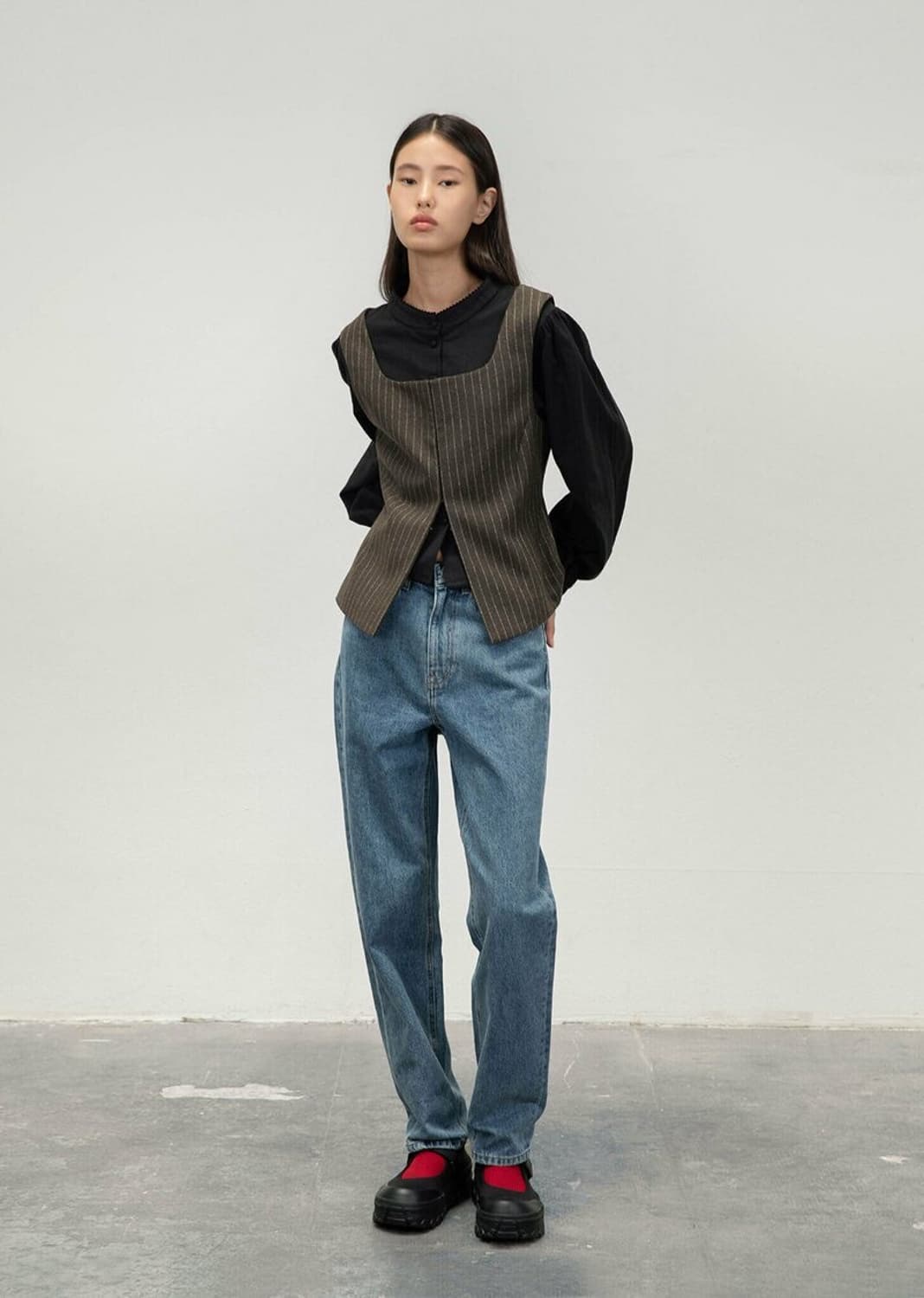 아모멘토 데님 일자핏 상품이미지4