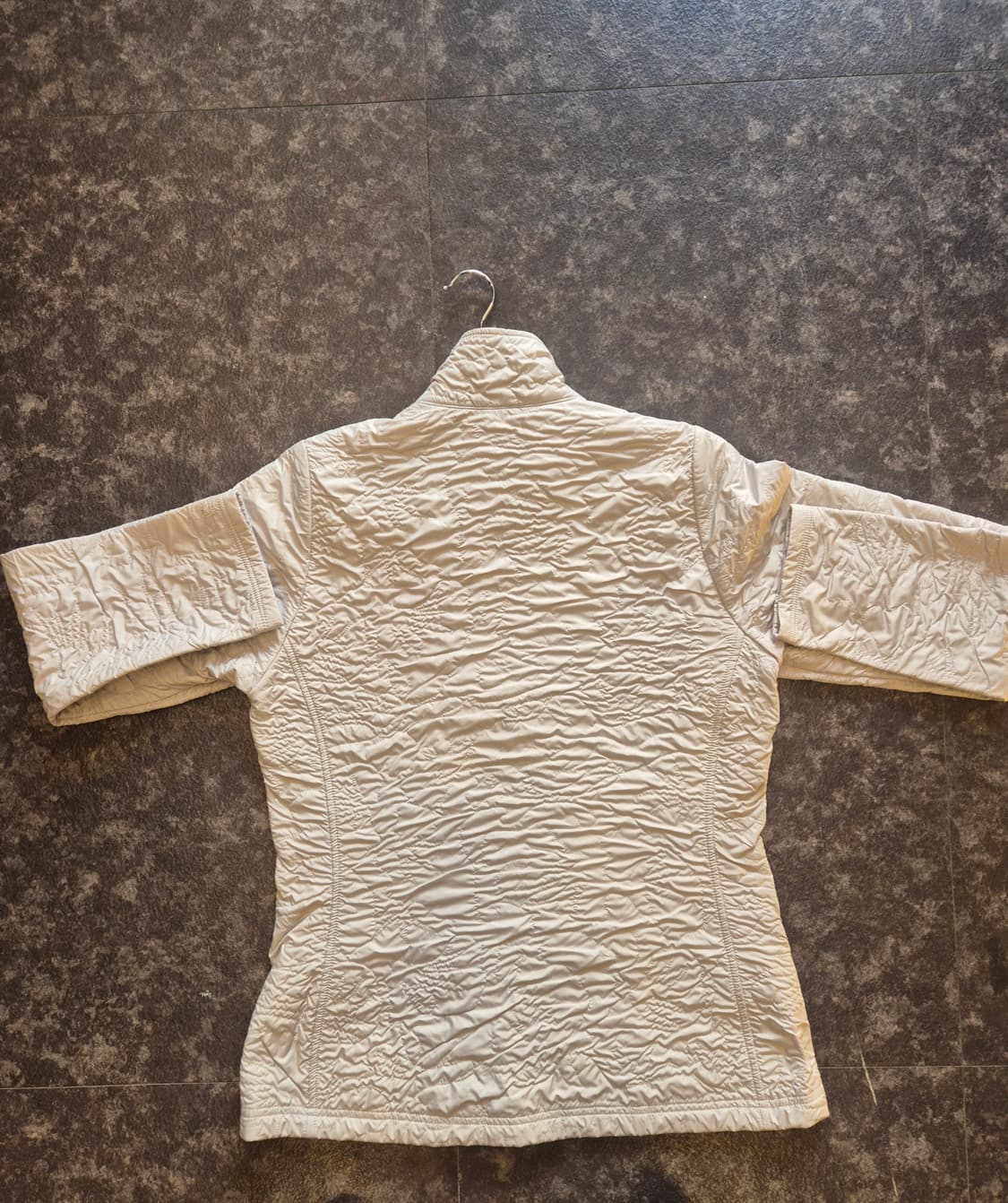 파타고니아 여성 퀼팅 경량 자켓 (M사이즈로추정) 상품이미지6