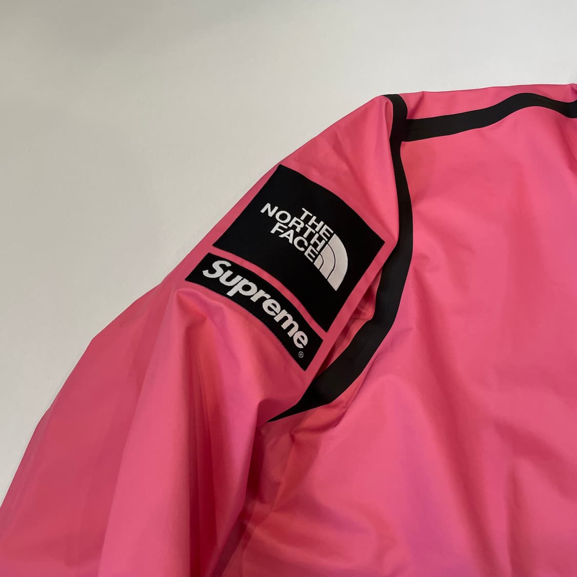 슈프림 노스페이스 서밋 테이프심 코치 자켓 상품이미지6