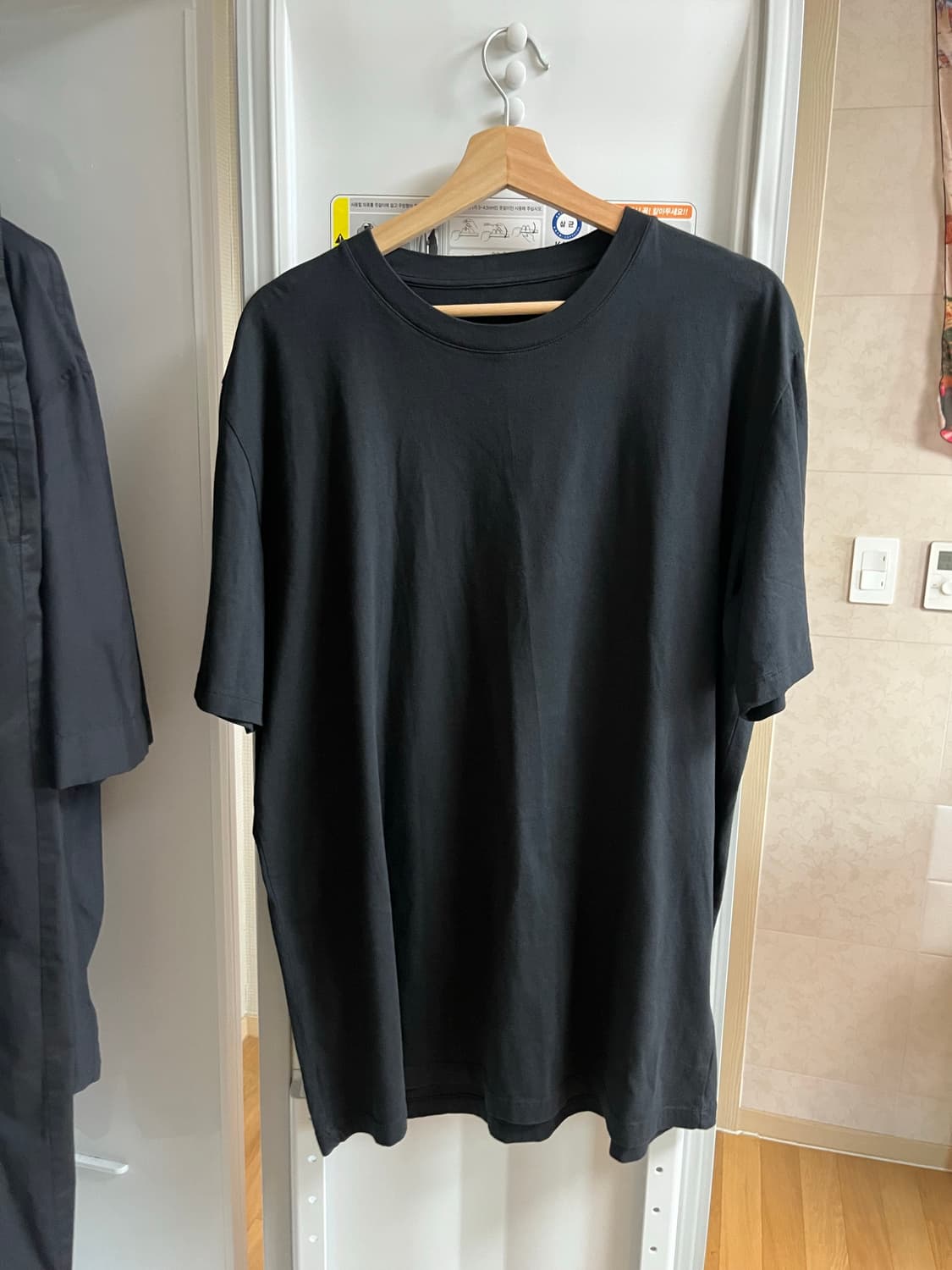 메종 마르지엘라 검정 반팔 티셔츠 XL 상품이미지1