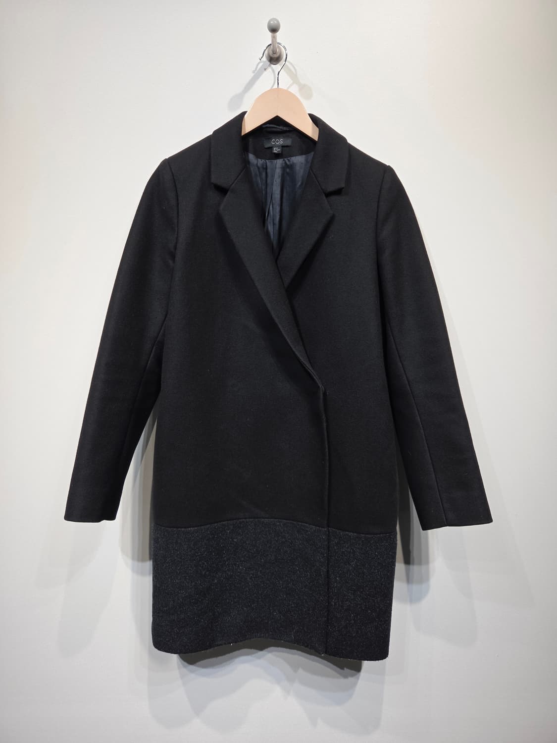 COS 코스 울 캐시미어 모헤어 블렌드 컬러블록 코트 상품이미지2