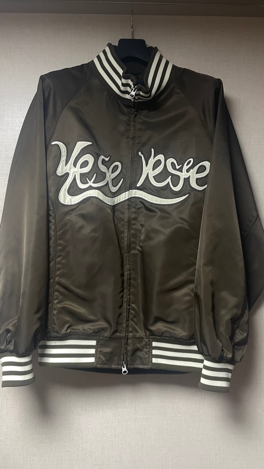 S) 예스아이씨 하이넥 스타디움 브라운 High Neck Stadium 상품이미지3