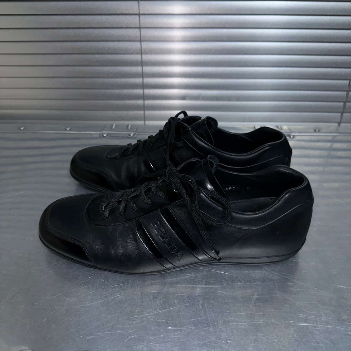 00s 레어 빈티지 프라다 스포츠 가죽 스니커즈 상품이미지3