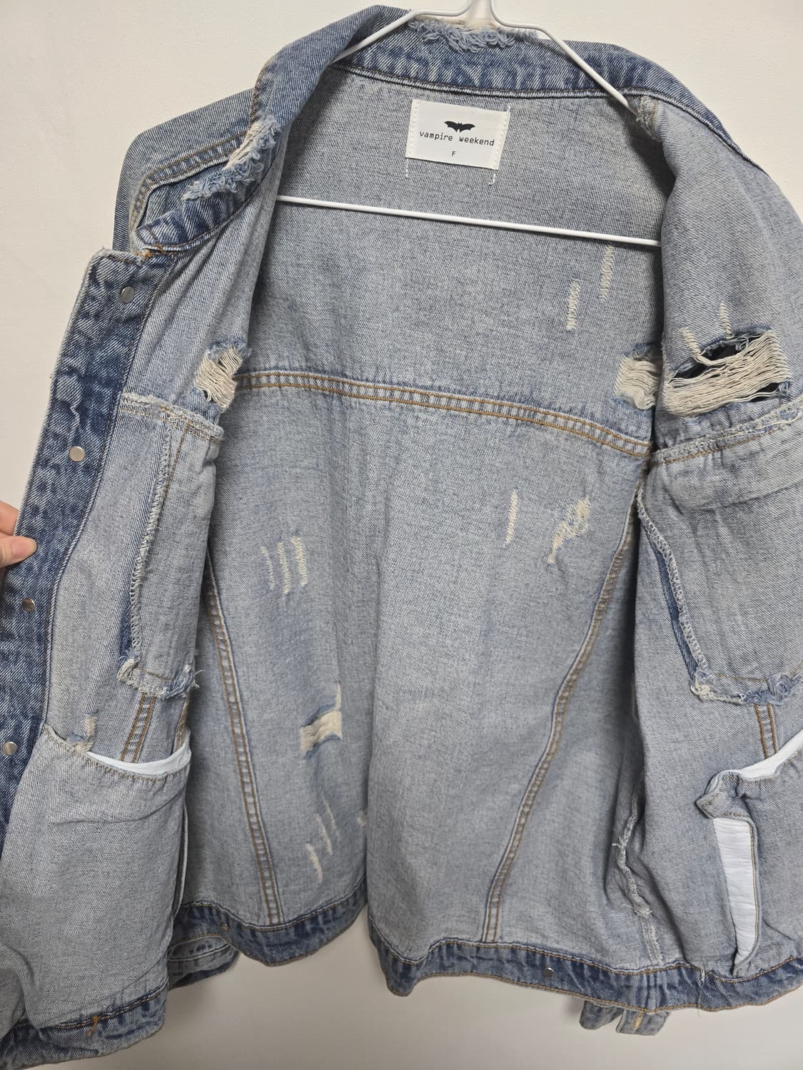 뱀파이어 위켄드 그래피티 워싱 청자켓 FREE 상품이미지3