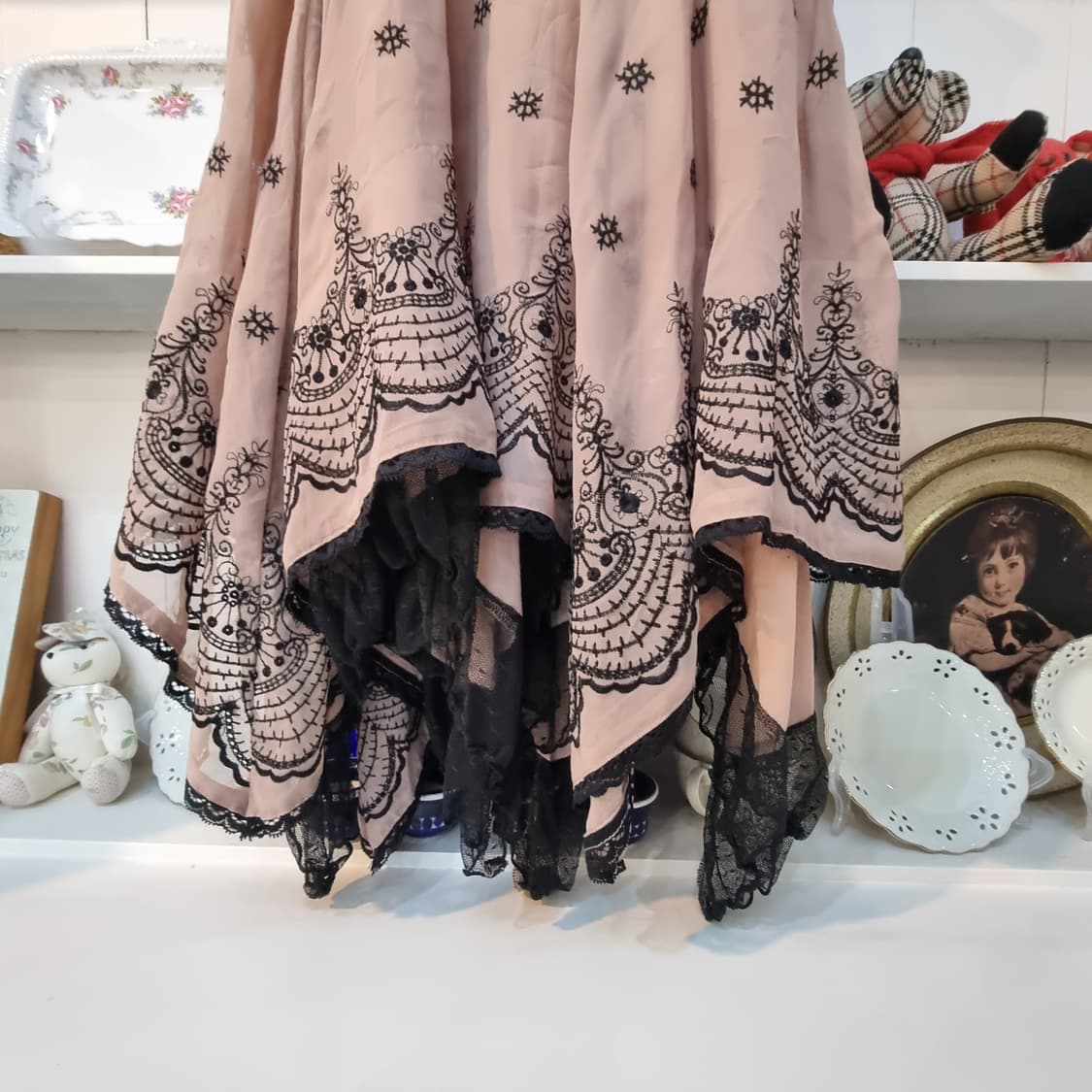 일본 Axes femme(악시즈팜므) 레이스 자수 캉캉 롱원피스 상품이미지4