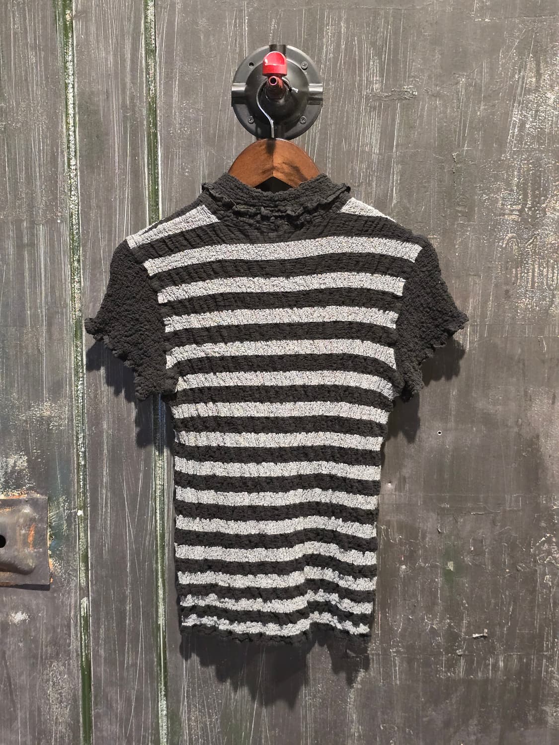 ISSEY MIYAKE me 스트라이프 플리츠 탑 상품이미지5