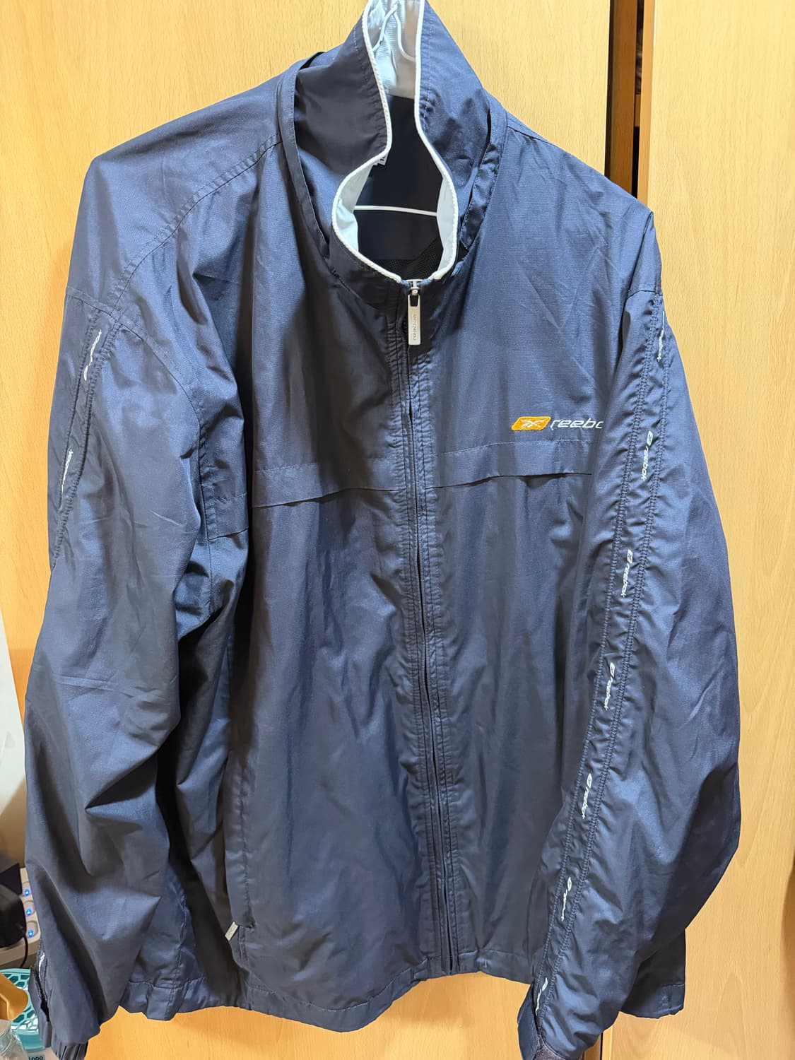 구제 바람막이 나이키 리복 상품이미지6