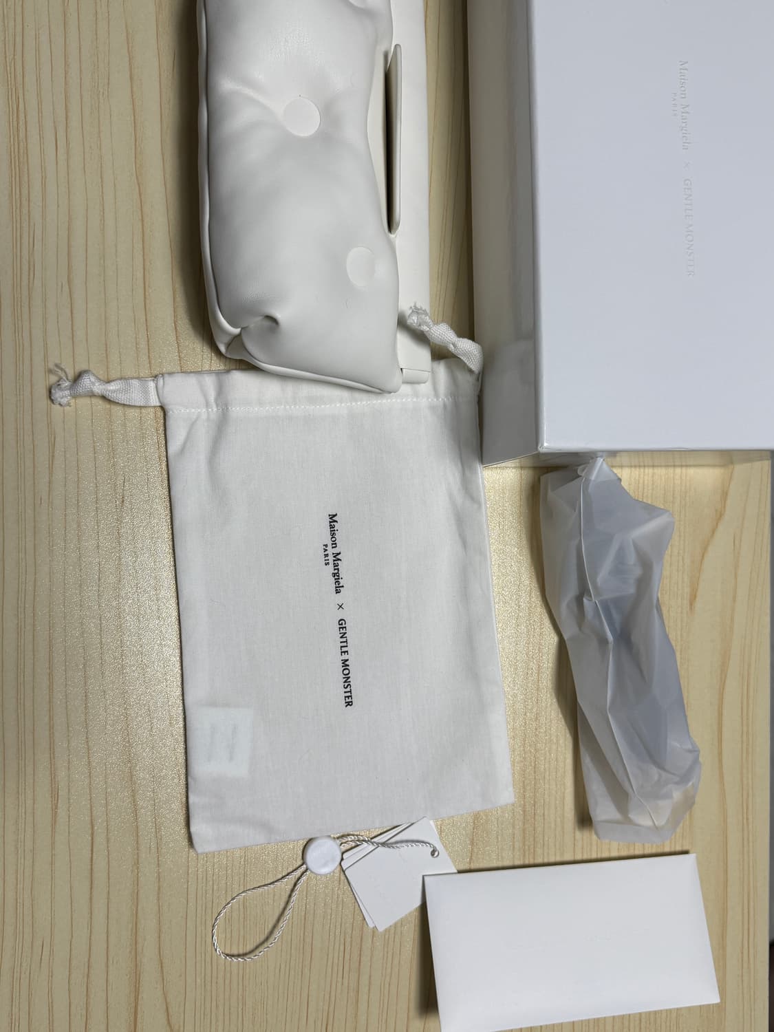 젠틀 몬스터 X 메종 마르지엘라 MM210 블랙 클리어 상품이미지2