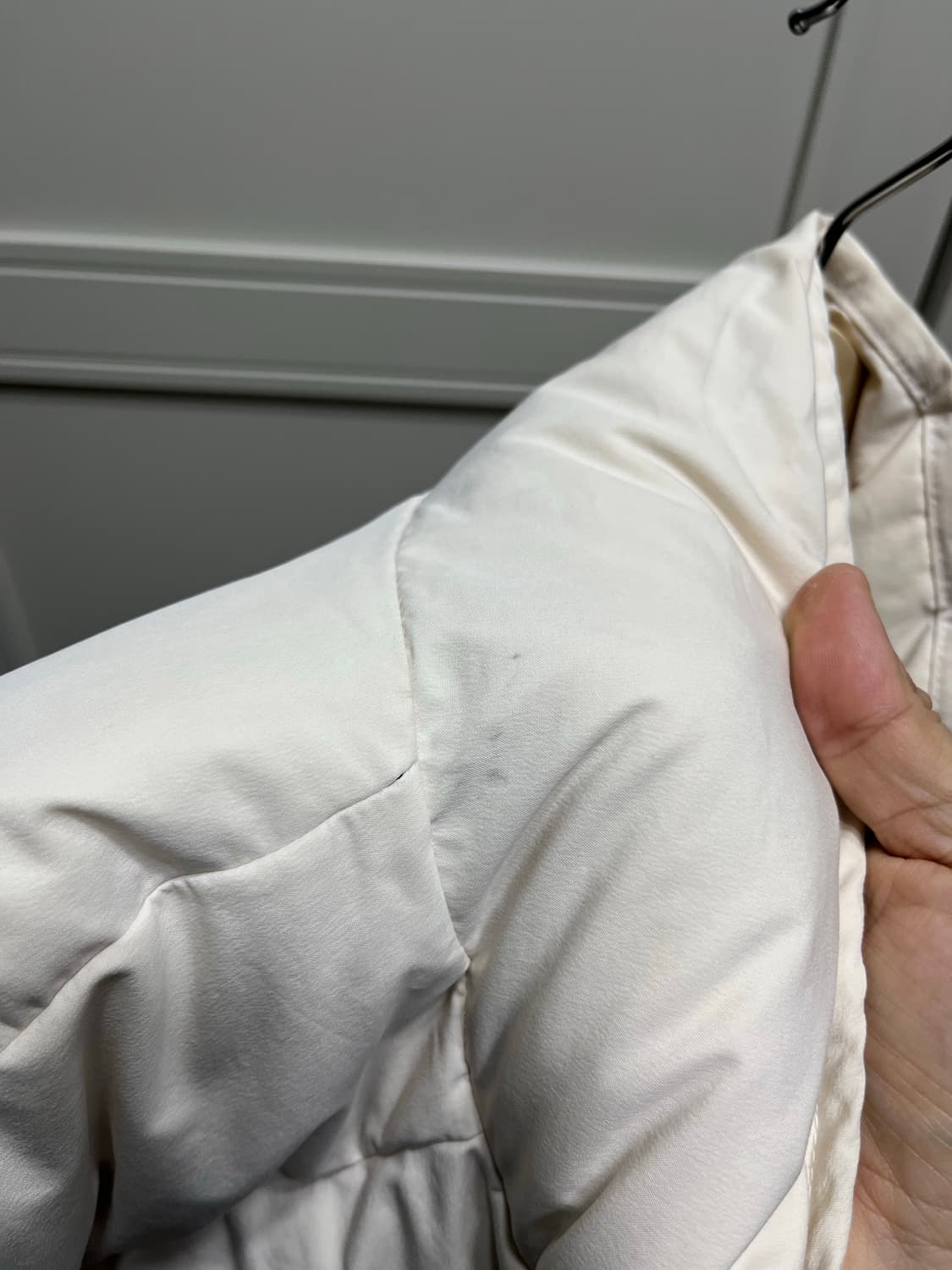 낫띵리튼 푸퍼 숏 스트링 구스 다운 패딩 상품이미지5