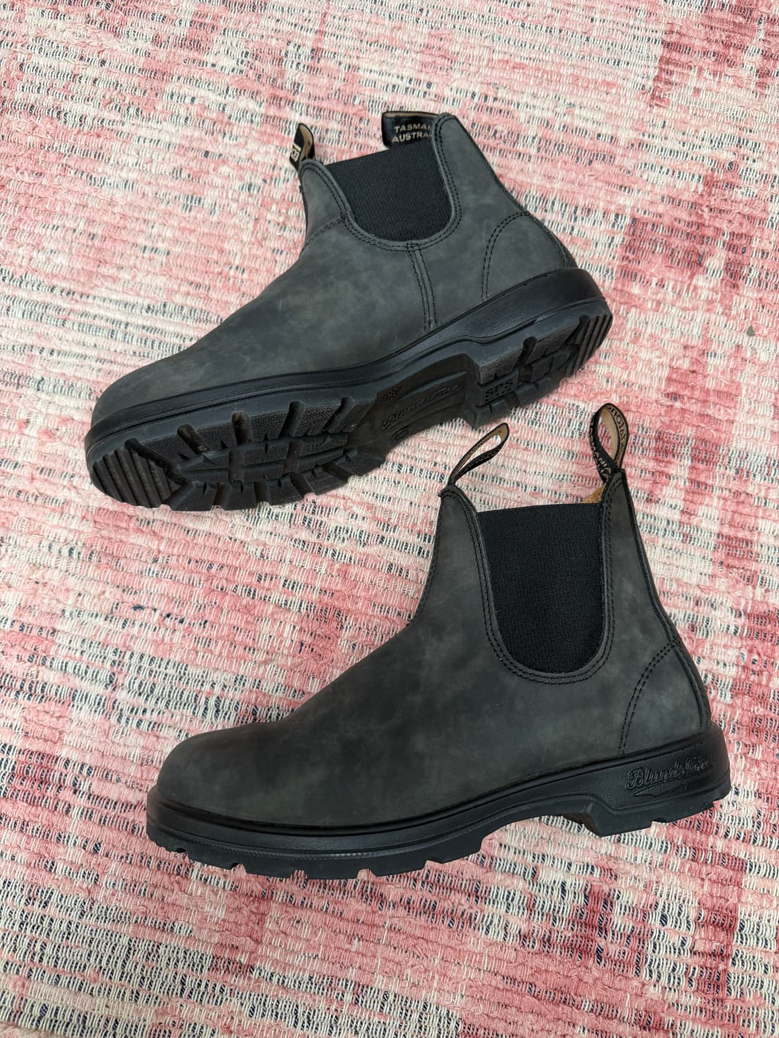 Blundstone 587 블론드스톤 러스크 블랙 스웨이드 누벅부츠 상품이미지2