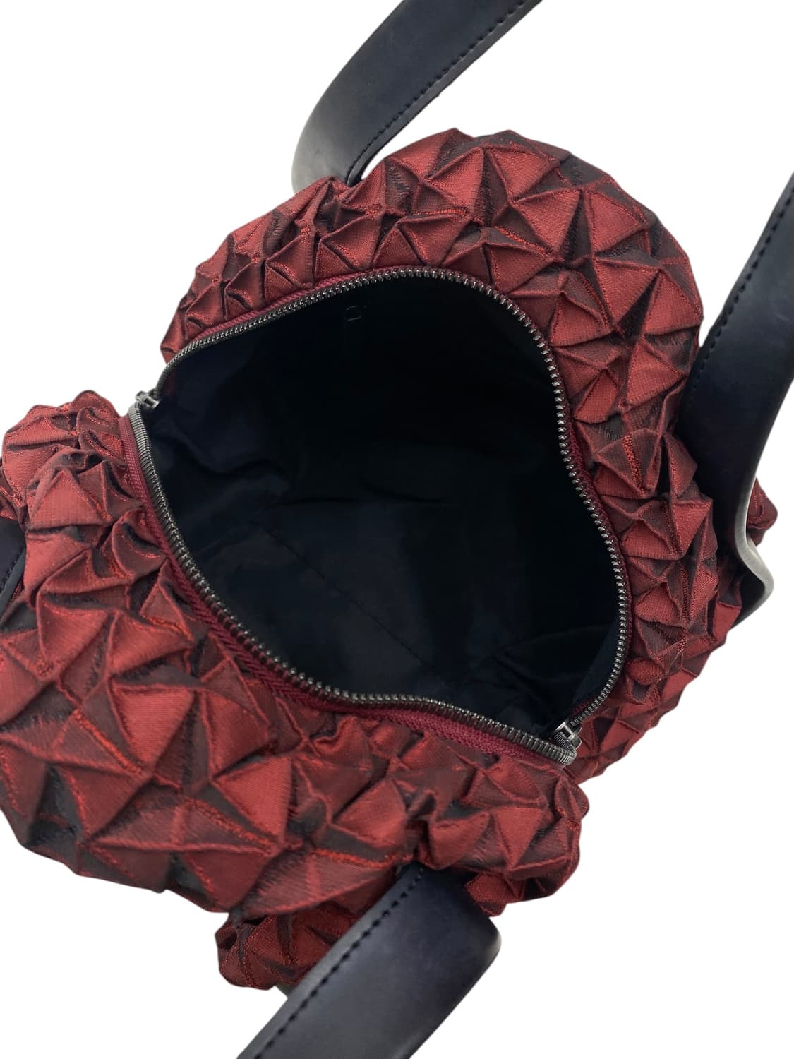 이세이미야케 주름 딥레드 플리츠백 상품이미지5